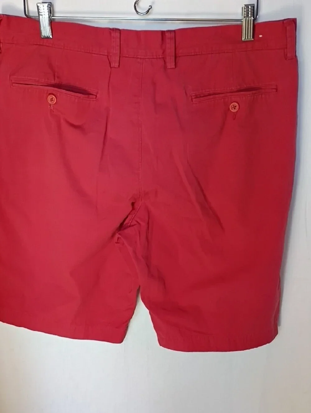 J. Crew Men’s Coral Color Flat Front Chino Shorts Size 34